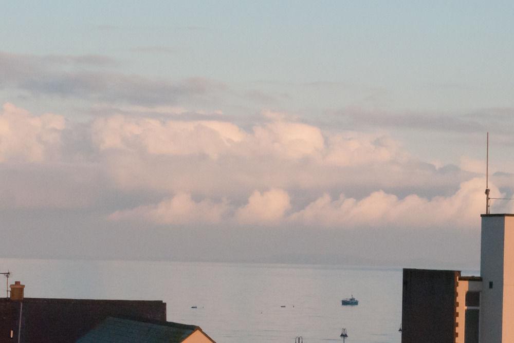 The Gower Hotel Saundersfoot Esterno foto